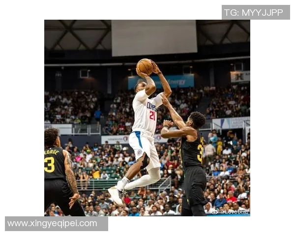 鲍威尔：医生认为我的腹股沟伤势不会恶化，我不太担心