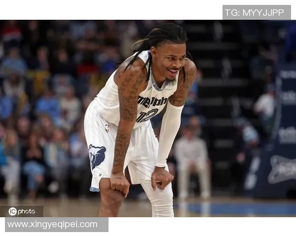 记者：如果灰熊愿接受德罗赞等筹码，那么国王考虑接手莫兰特