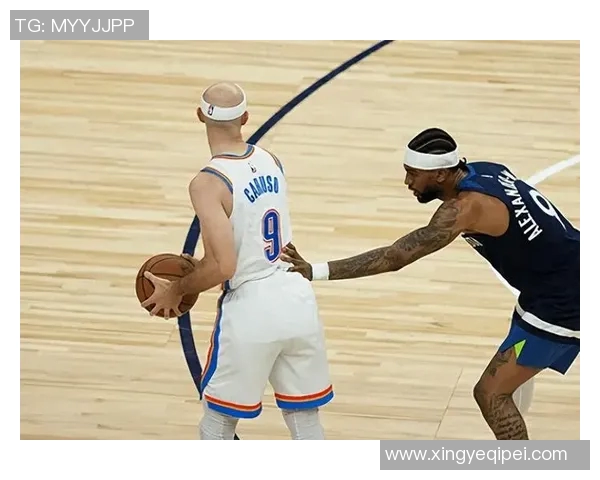 卡鲁索全场8中5，三分4中2得到13分2篮板4助攻1抢断